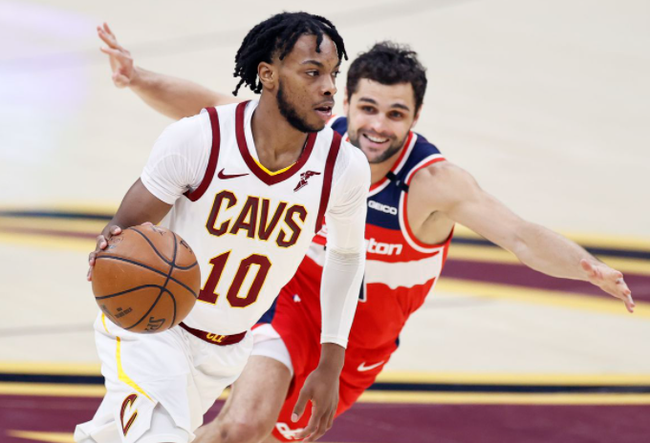 阵容来保持 阵容来保持