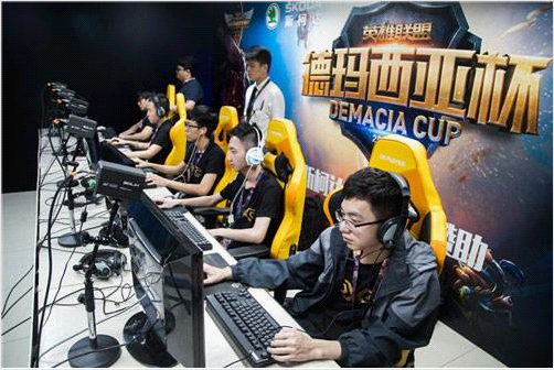 轰迅速拉近 轰迅速拉近