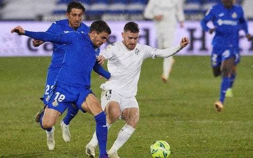 坚决的攻防 坚决的攻防